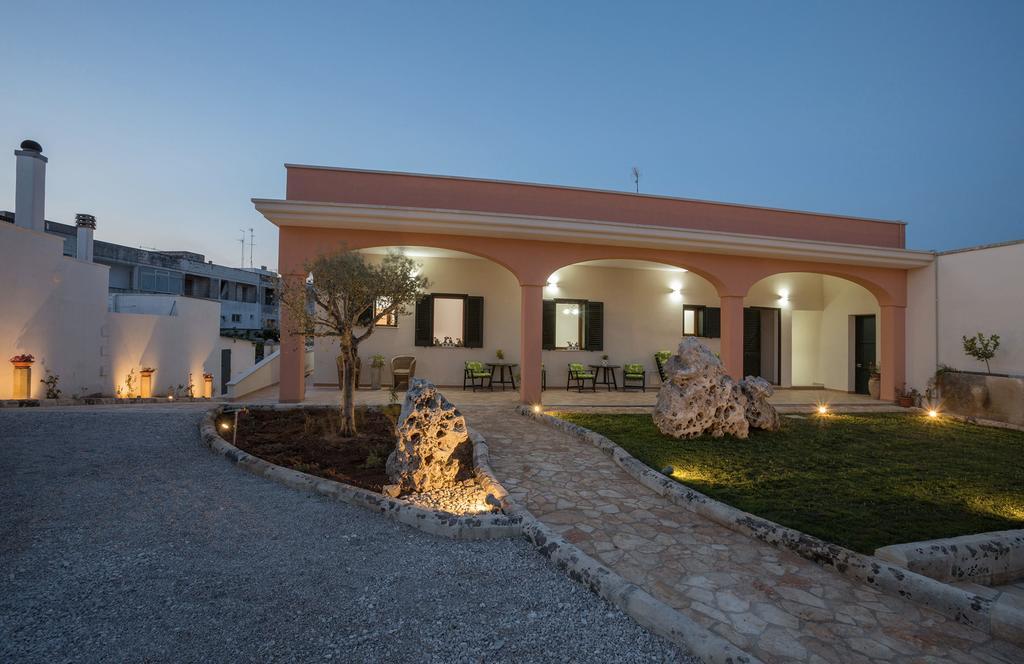 Casina Dei Nonni Bed & Breakfast Carpignano Salentino Eksteriør bilde