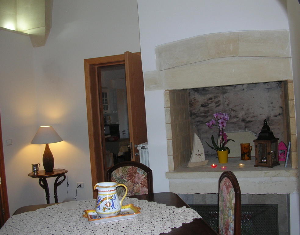 Casina Dei Nonni Bed & Breakfast Carpignano Salentino Eksteriør bilde